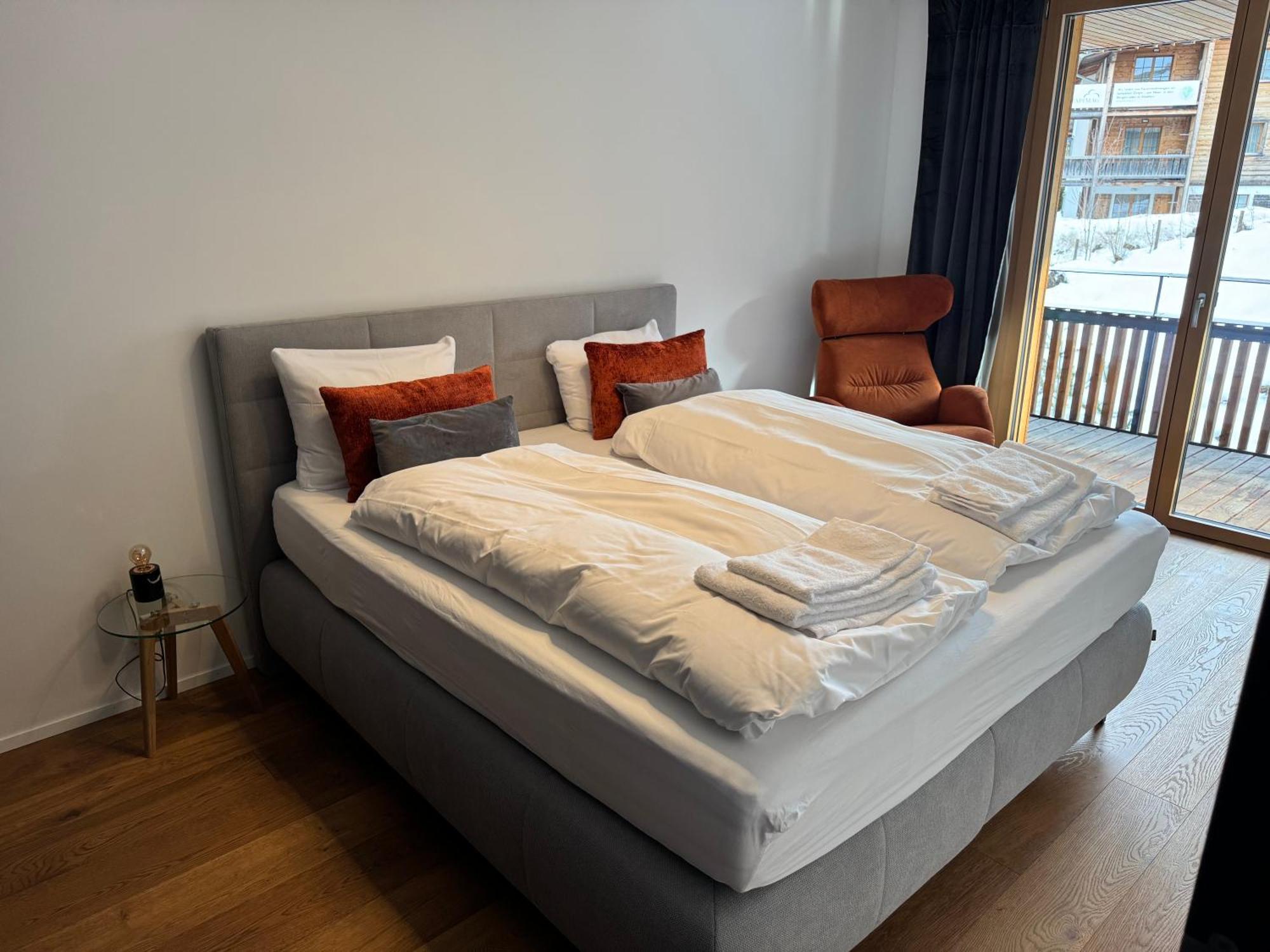 Beautiful Sunny New 1 Bed Apt 弗利姆斯 外观 照片